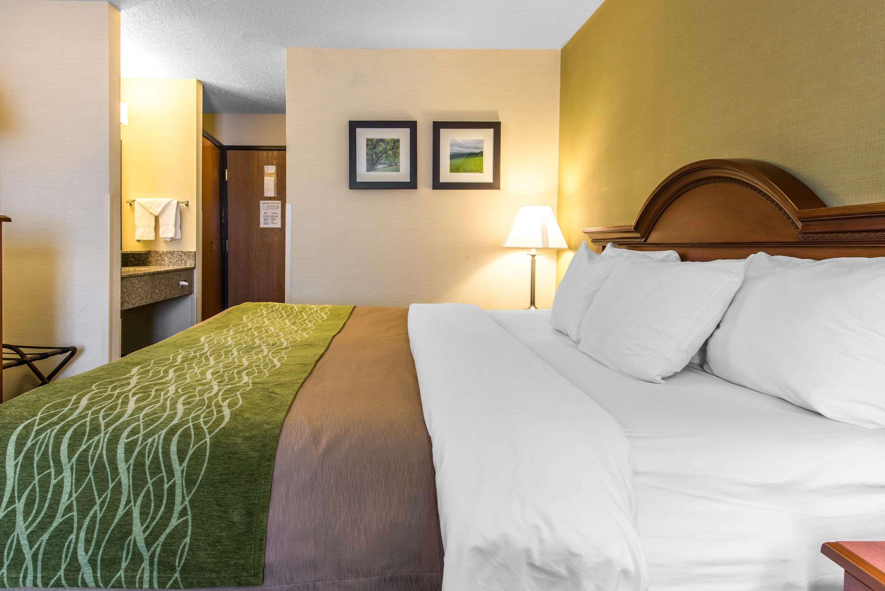 Comfort Inn Weirton Exterior foto