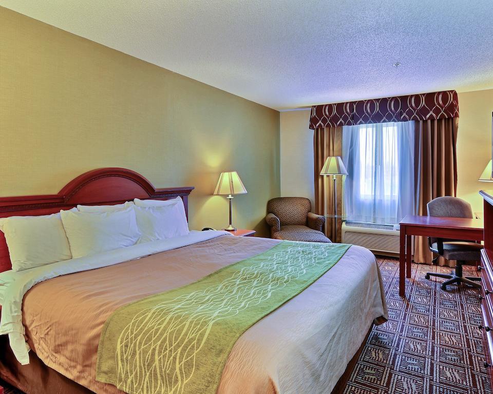 Comfort Inn Weirton Exterior foto